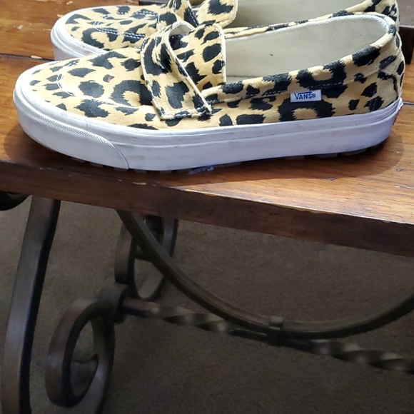 Vans Sz. 10 men Black & Gold - Picture 3 of 7